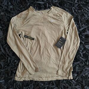 Nike Running Breathe Dri-FIT Long Sleeve Top (New with Tags)
